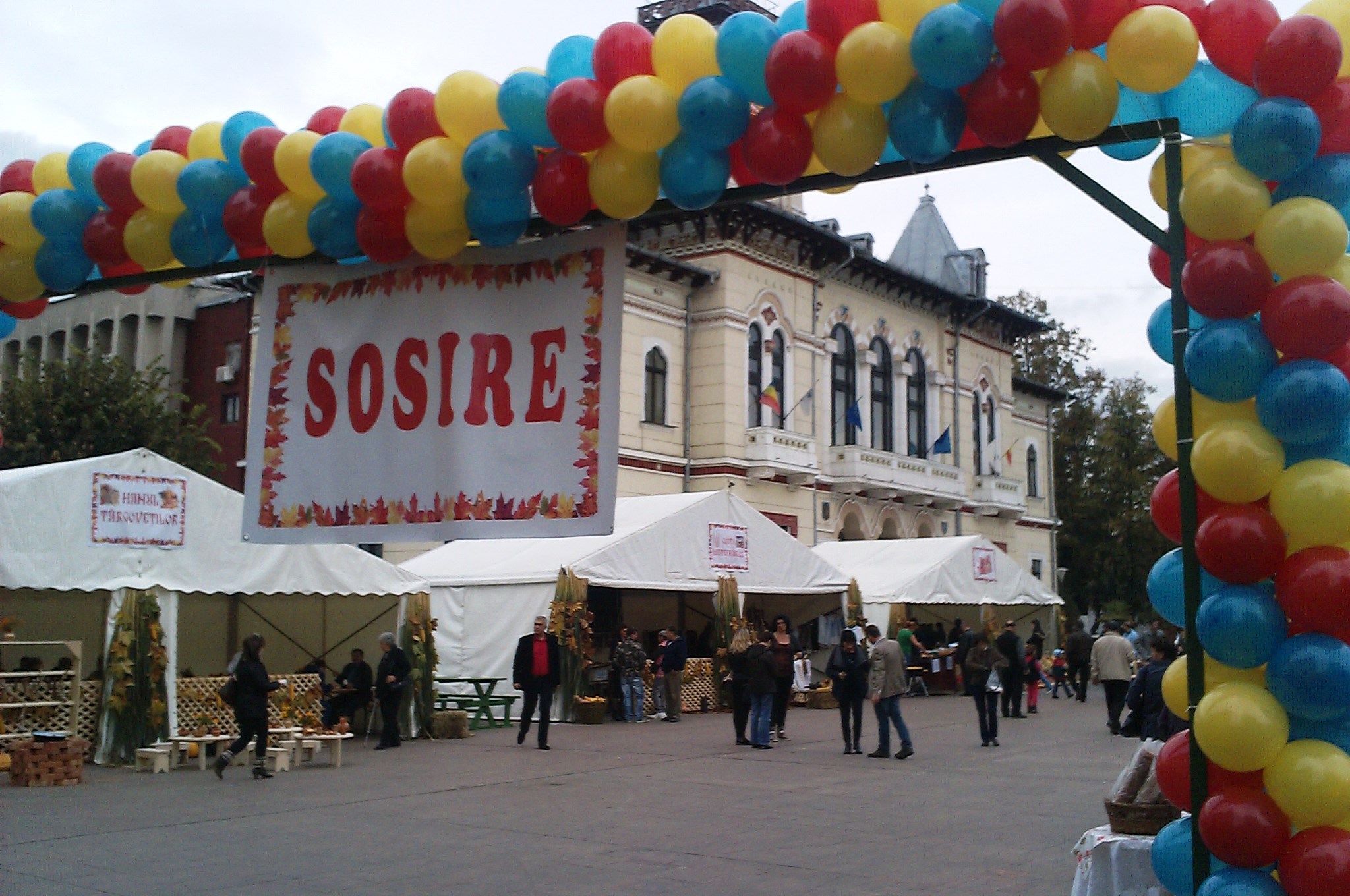 Piata Prefecturii_Festivalul Toamnei _Editia 1