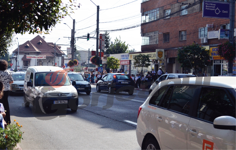 Gorjenii au recuperat milioane de lei din taxa auto