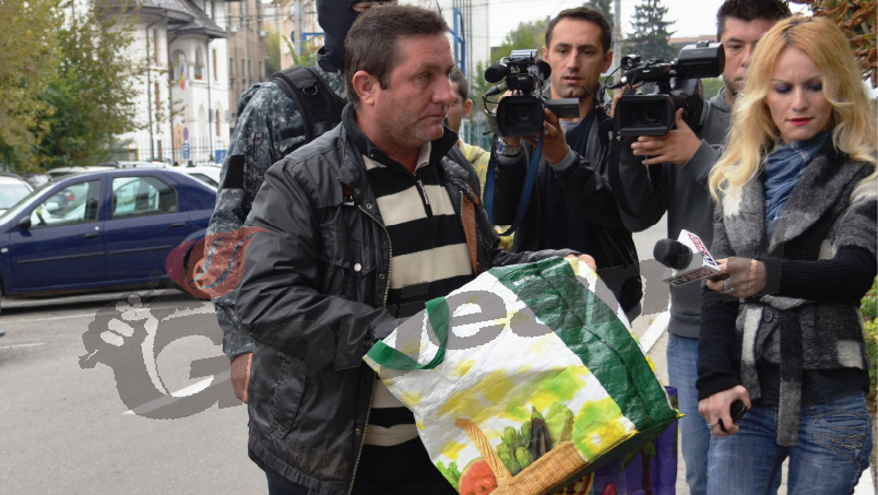 Contrabandişti de ţigări, reţinuţi pentru 24 de ore