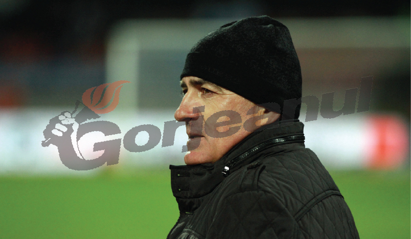 Pandurii, în creştere negativă