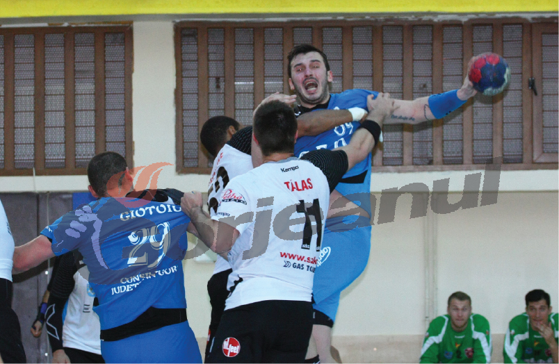 Totul pe cartea victoriei