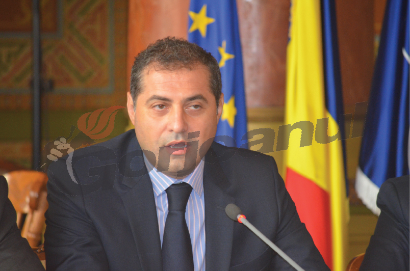 Ministrul IMM-urilor, şedinţă cu afaceriştii din Gorj