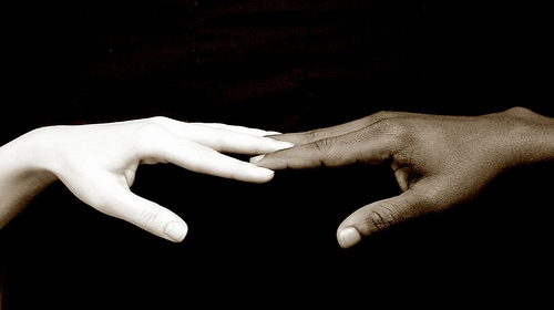 Luptă împotriva rasismului