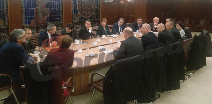 Conducerea Sanitas a primit garanţii ferme de la premier în privinţa revendicărilor sindicale