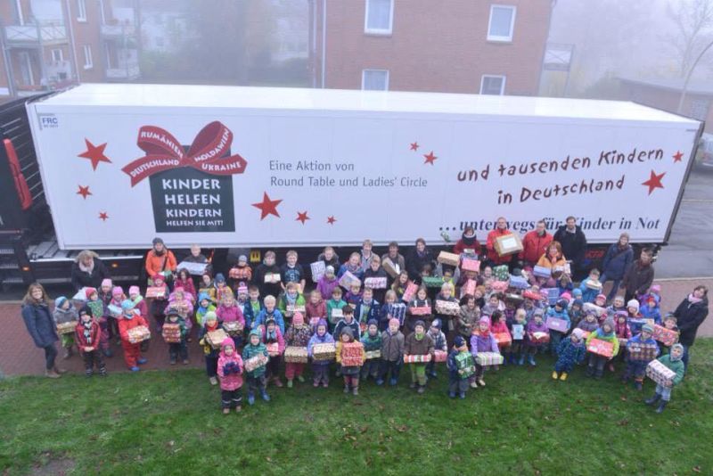 Nemţii vin în Gorj cu 4.500 de cadouri pentru copii