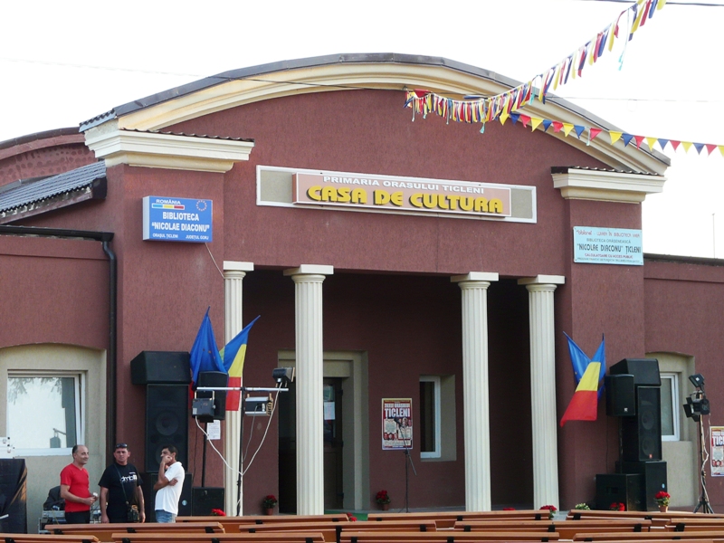 Nicolae Diaconu, omagiat la Ţicleni