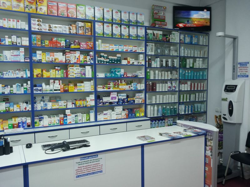 Farmacii amendate de comisarii Protecţiei Consumatorilor