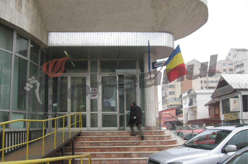 Pentru recuperarea debitelor / Mii de popriri şi sechestre înfiinţate de AJFP Gorj