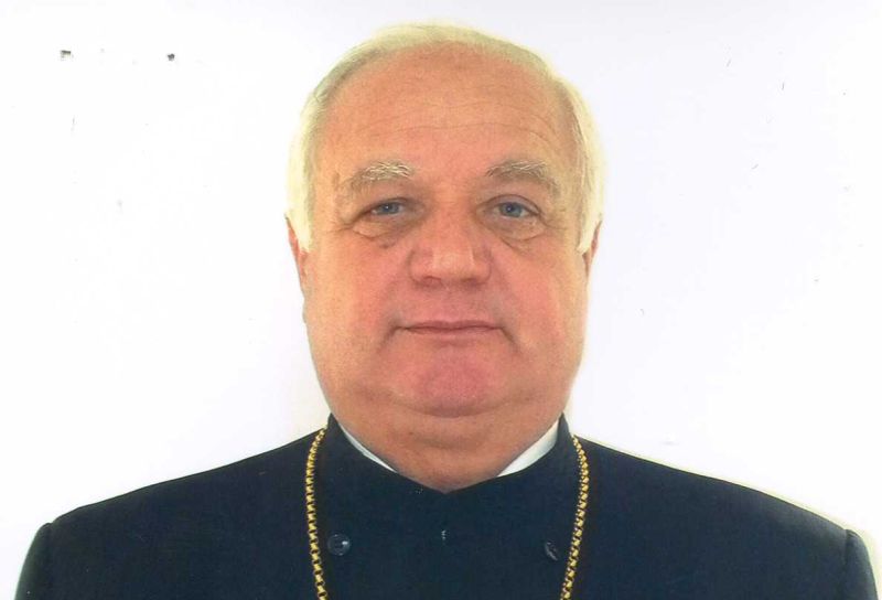 Preotul săvârşitor al sfintei împărtăşanii