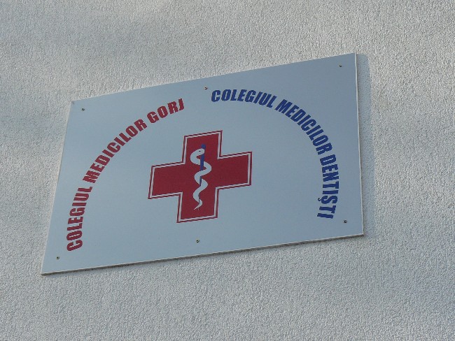 Colegiul Medicilor Gorj, aceeaşi Mărie cu aceeaşi pălărie