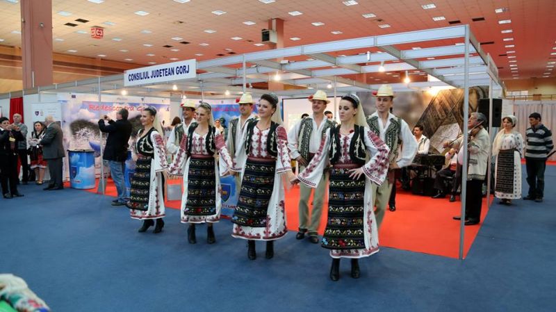 Reprezentație de excepţie la Târgul de Turism al României pentru Gorj