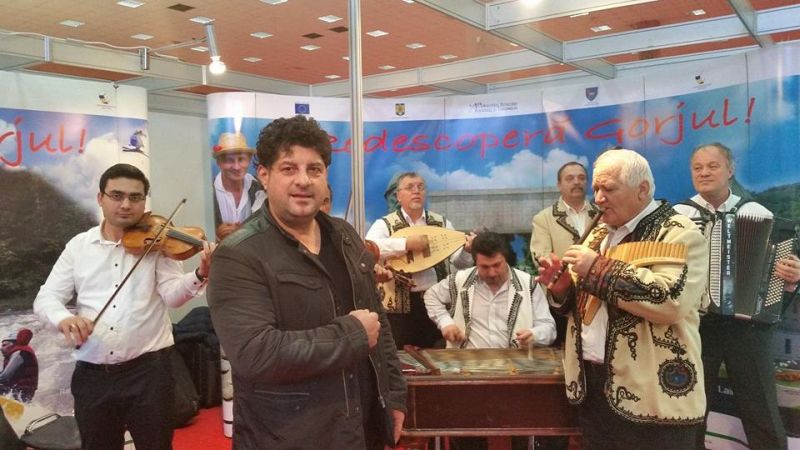 Tavi Colen, cu Mărul de Aur în braţe