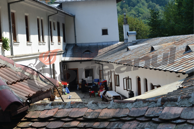 Fosta călugăriţă de la Tismana a devenit mamă