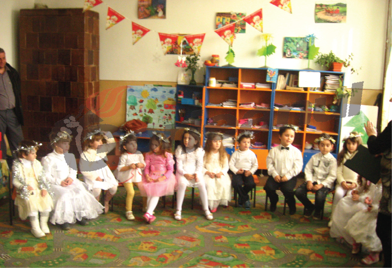 Preşcolarii din Scoarţa s-au întâlnit cu Moş Crăciun