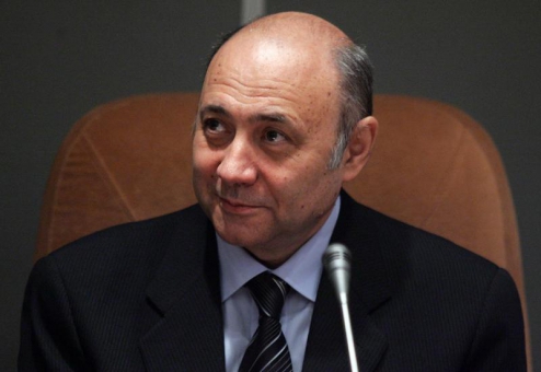 Educaţia…şi Lecţia de viaţă – Despre monografia excepțională a unui medic de excepție