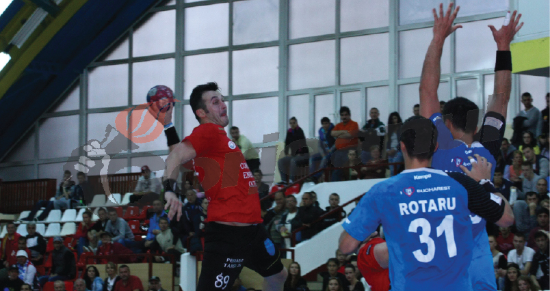 Vor să-şi spele păcatele în cupă