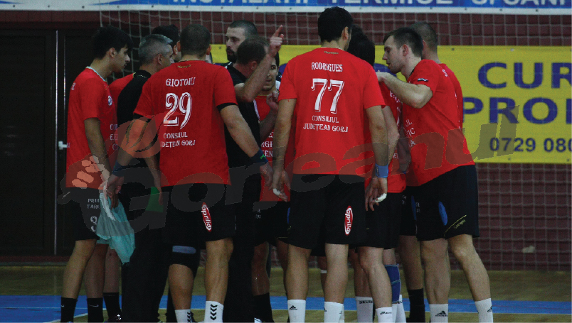 Reunire fără noutăţi la handbal