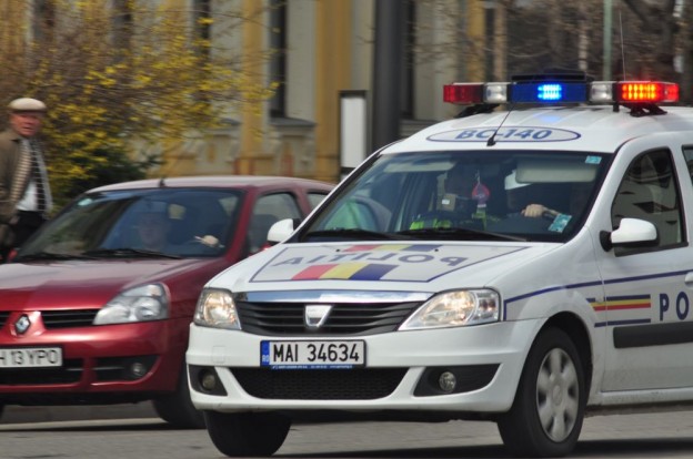 Septuagenar accidentat la Dăneşti