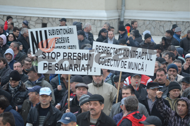 Univers şi FNME vor aprobare pentru un protest comun