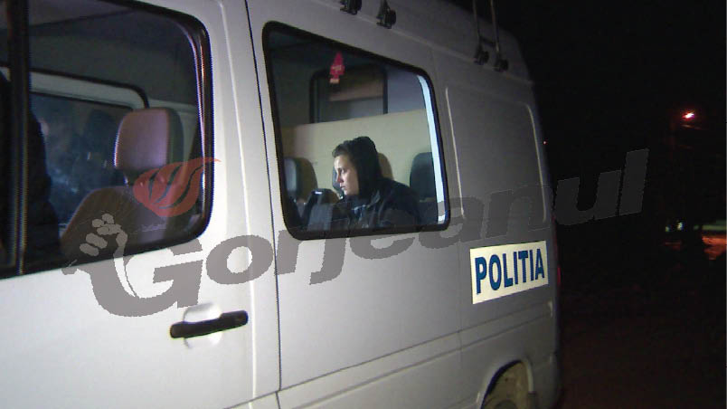 Făt îngropat în curtea casei, la Tâlvești