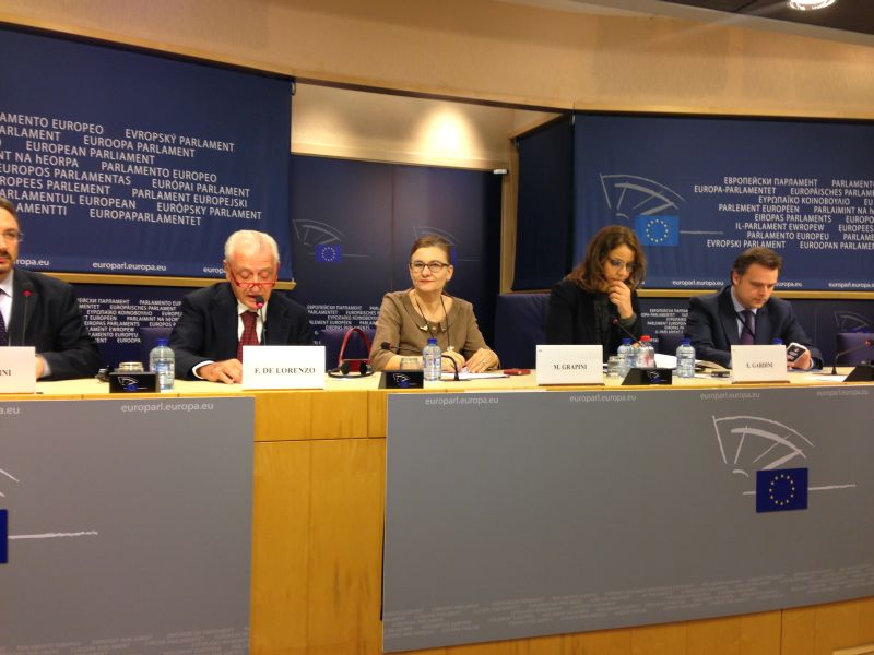 Conservatoarea Grapini sare în ajutorul bolnavilor de cancer