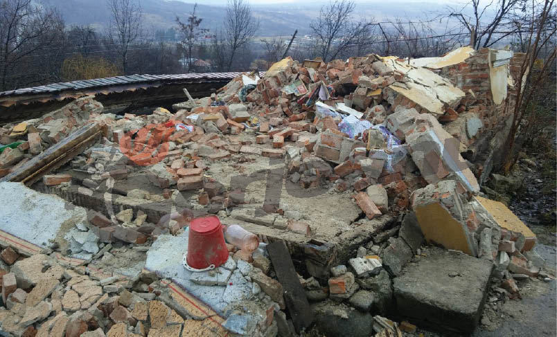 Alunecare de teren uriașă la Bumbești-Pițic, urmată de alta în Dealul Pomilor