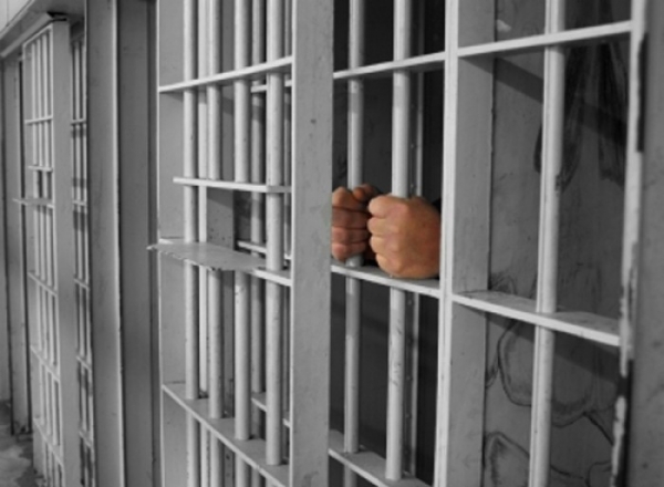 Tânăr condamnat pentru tentativă de omor