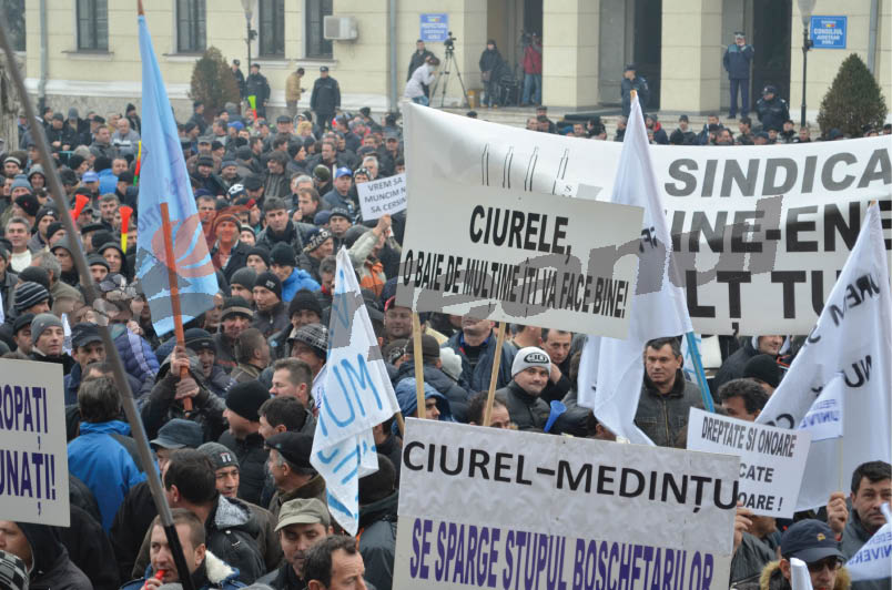 Se cere aprobare pentru al treilea miting