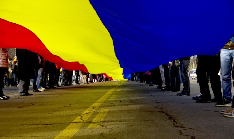 Tricolor de 100 de metri la Târgu Jiu