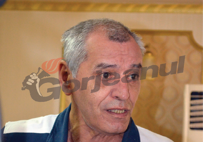 Alba-neagra cu demisia lui Medinţu