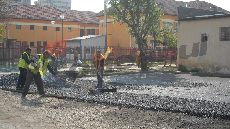 Reabilitări stradale pentru alte zece artere