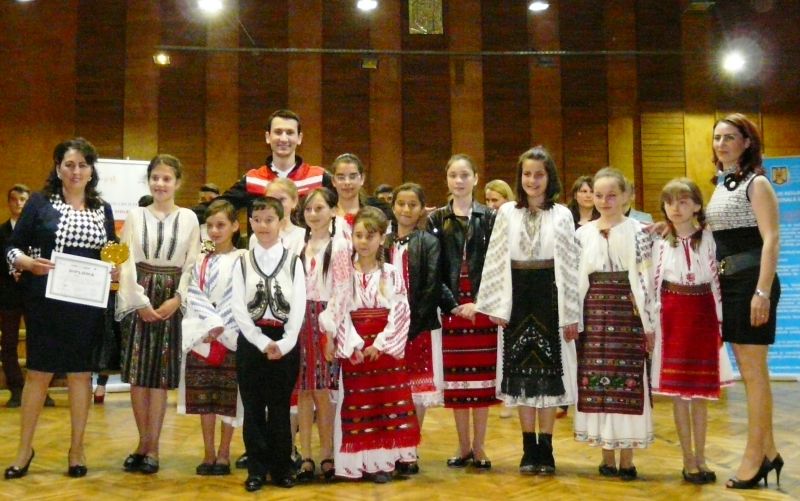 CJRAE Gorj în proiecte educaţionale regionale – De la Craiova, toţi elevii gorjeni s-au întors cu premii!