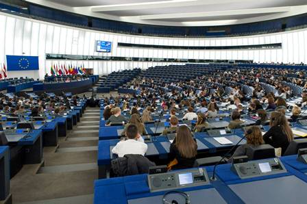 Concursul naţional pentru liceeni “Euroscola”, la a VIII-a ediţie