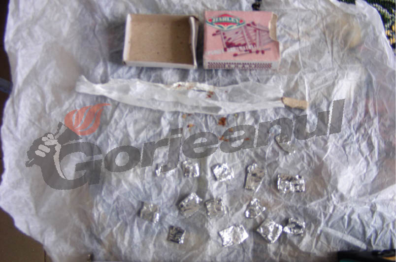 Şase tineri din Gorj, prinşi cu produse cu efecte psihoactive