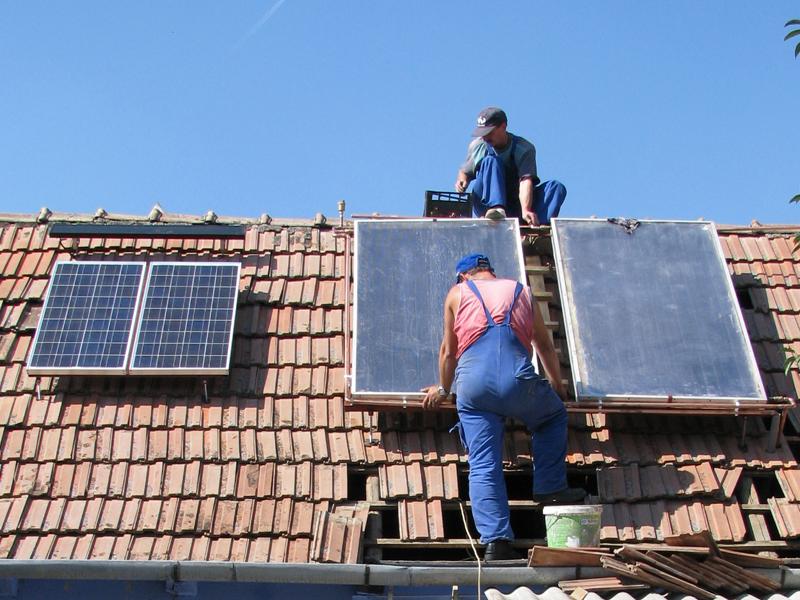 Contractele pentru finanţare prin Casa Verde aşteaptă să fie semnate