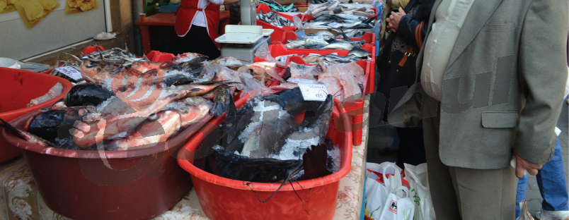 Peşte şi orez cu deficienţe, în magazinele din judeţ