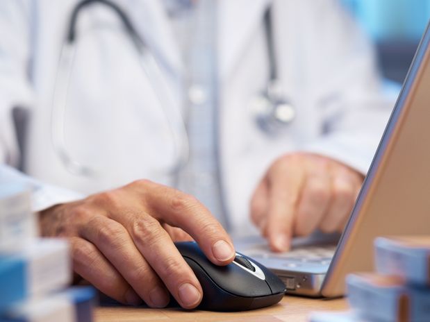 Programele de sănătate demarate în 2014 continuă