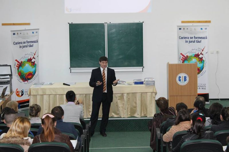 Prorectorul Ghimişi: „Premiem cel mai atractiv sticker”