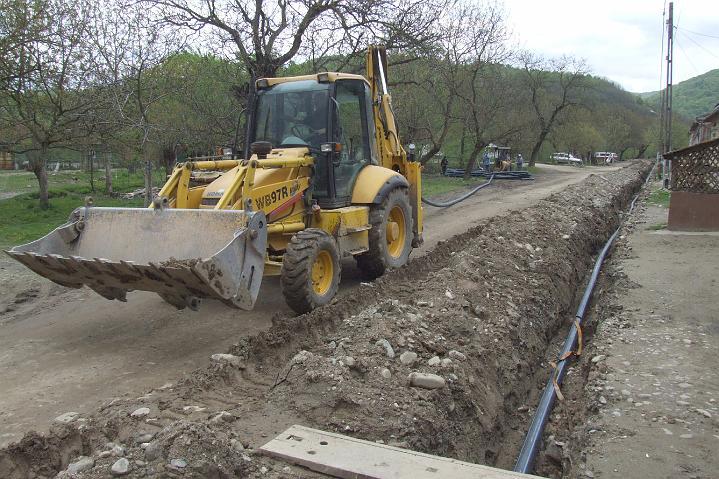 Cu sprijinul CJ Gorj / 45 de contracte de finanţare pentru comunele din judeţ