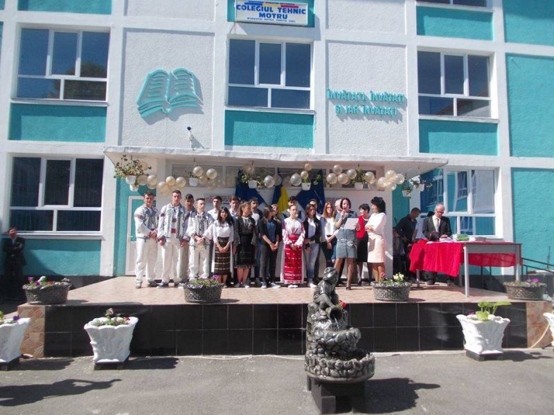 Europarlamentarii de la Colegiul Tehnic Motru pornesc pe drumul eradicării sărăciei – “Solidari cu cei de lângă noi” – Demararea proiectului Euroscola 2015