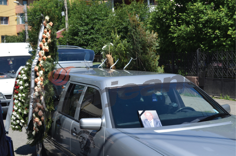 Afaceristul Lungu, condus pe ultimul drum! Pressanitas, cu obloanele trase