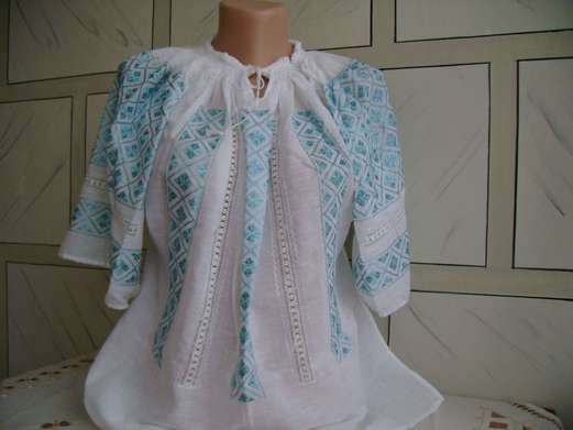 Eveniment artistic – Iile de Tismana, în Expoziţie organizată şi de Elvira Şarapatin