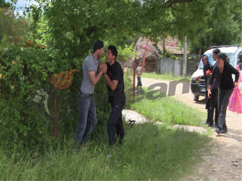 Jurnaliști agresați la Berlești