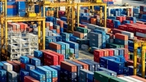 Exporturi şi importuri pe plus pentru judeţ