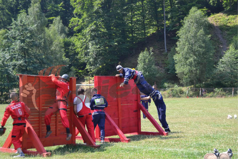 Târgu-Jiul, gazda etapei interjudeţene a concursului serviciilor profesioniste pentru situaţii de urgenţă