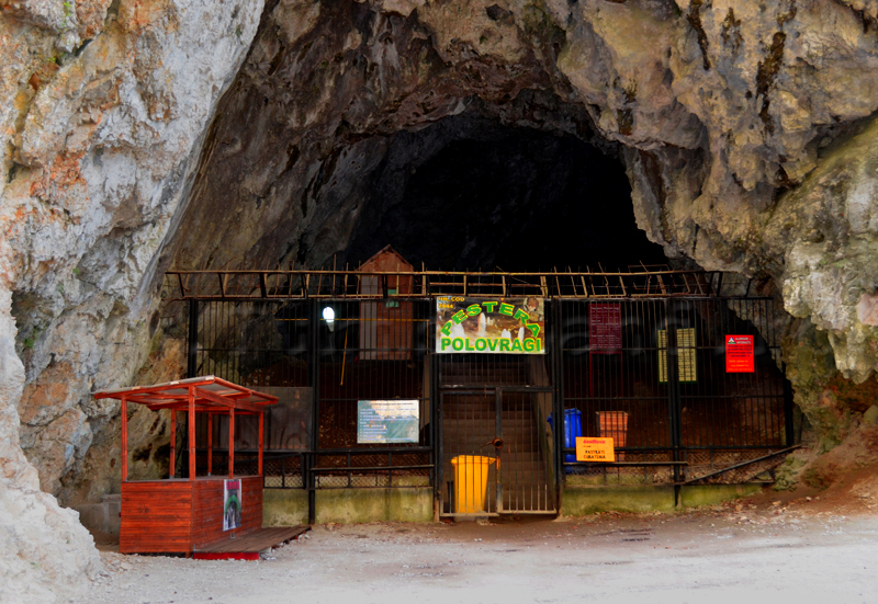 Peșterile Gorjului, căutate de turiști din toată țara