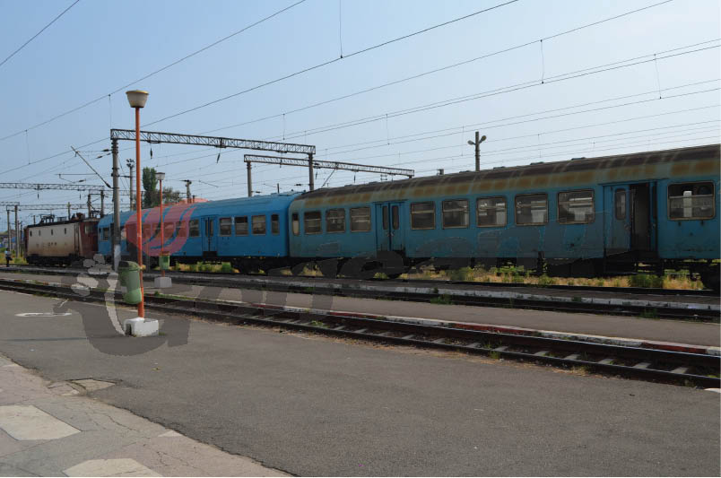 Tren Inter Regio cu peste 120 de minute de întârziere