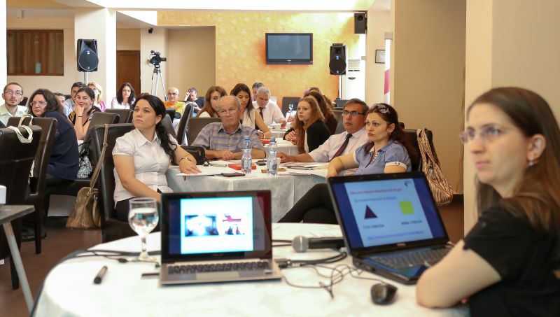 Femeia din România, faţă în faţă cu stereotipurile