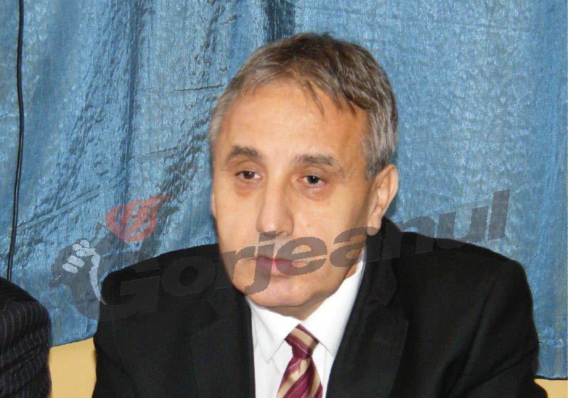 Fostul aspirant la funcţia de rector, în proces cu UCB-ul care l-a sancţionat