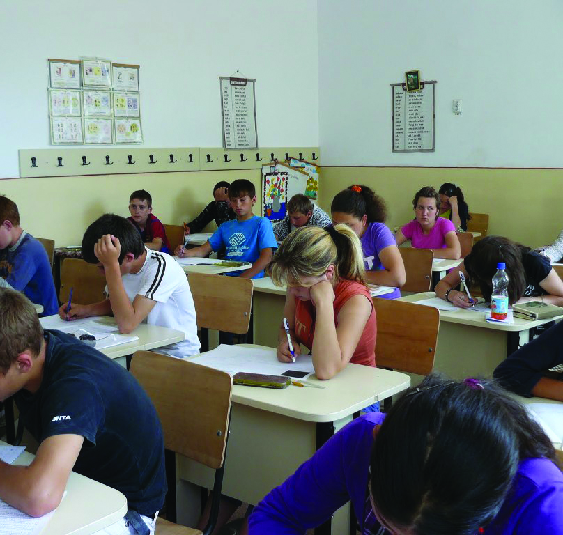 La BAC se poartă perle, profesorii corectori de la Gorj şi-au pus mâinile în cap